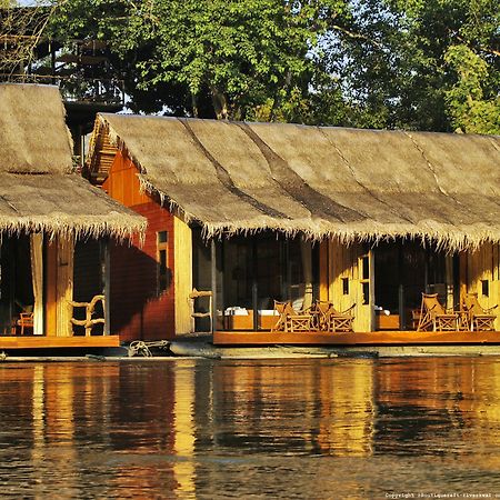 Boutique Raft Resort Сайок Экстерьер фото