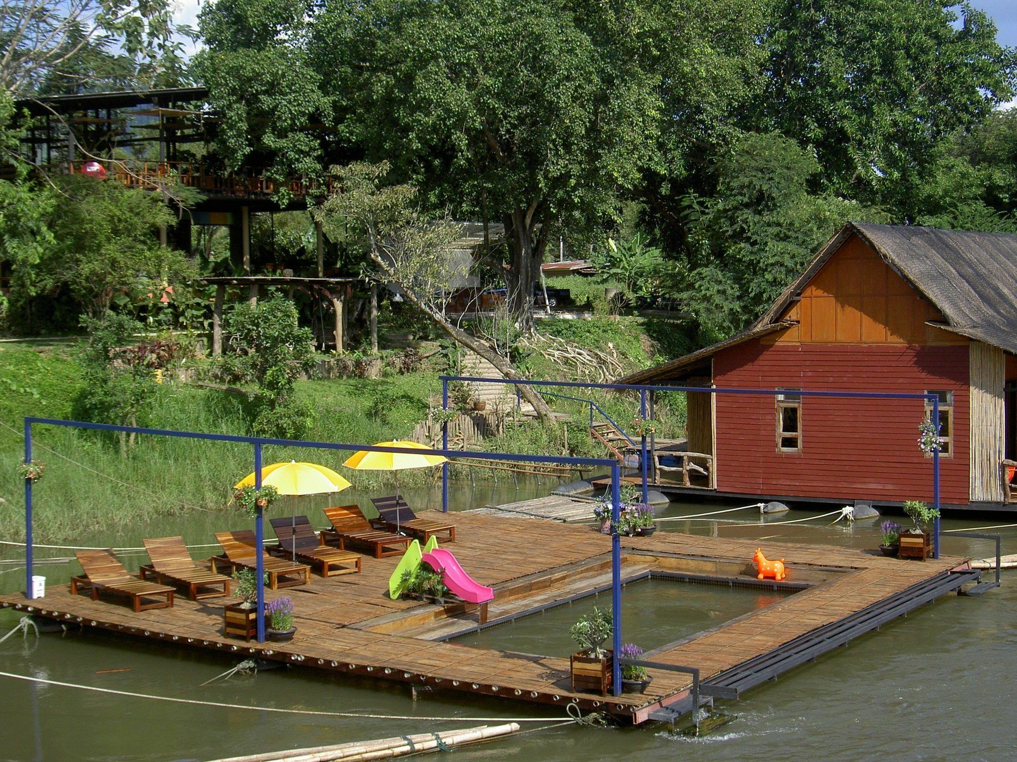 Boutique Raft Resort Сайок Экстерьер фото